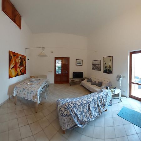 Villa Punta Lunga ฟาวีญานา ภายนอก รูปภาพ